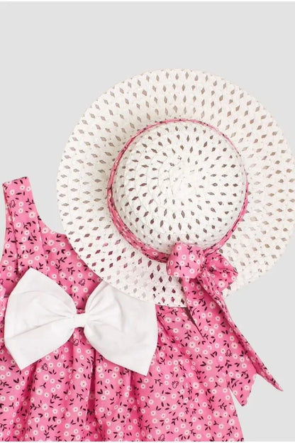 Robe rose avec nœud papillon pour fille coordonnée à un chapeau élégant