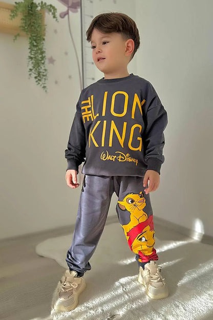 طقم King Lion – إطلالة مميزة للأطفال
