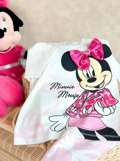 طقم Minnie الأبيض: فيونكة مرصعة 3D
